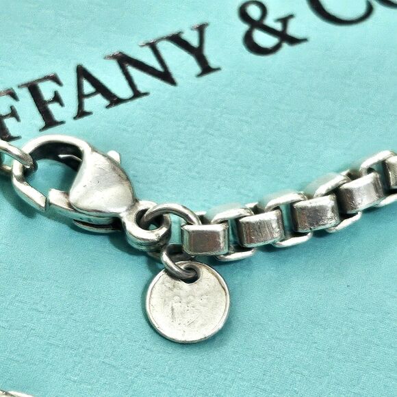 $495 Tiffany & Co. Venetian Box Link Sterling Silver Unisex Bracelet Chain 7.5” - Picture 3 of 5